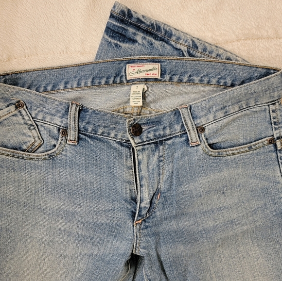 Abercrombie & Fitch Jeans 2 - Picture 2 of 3